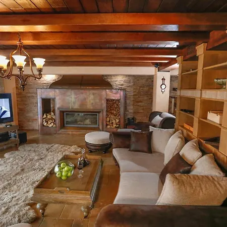 Richi Villa Slatine
