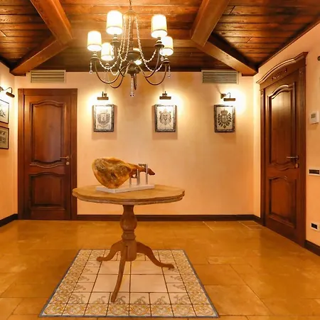Richi Villa